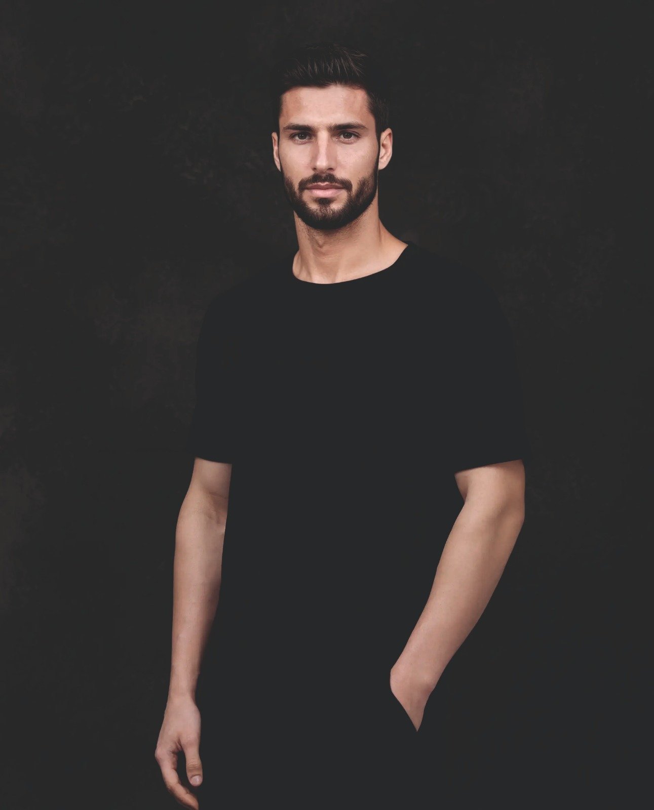 RARE RABBIT Round Neck T-Shirt - Image 2